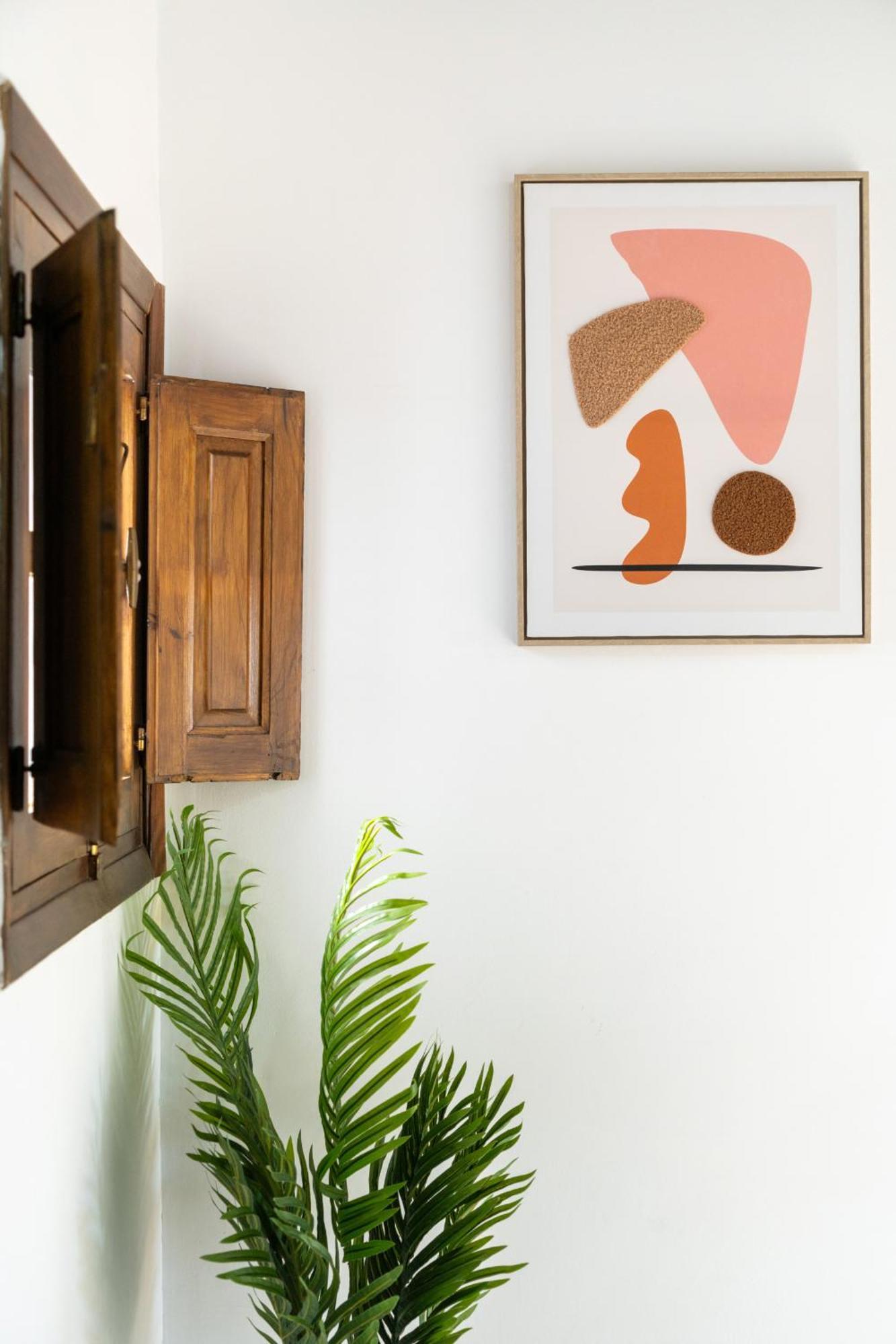 Atico Con Terraza En Lavapies Alquiler Temporal Apartment Madrid Exterior photo
